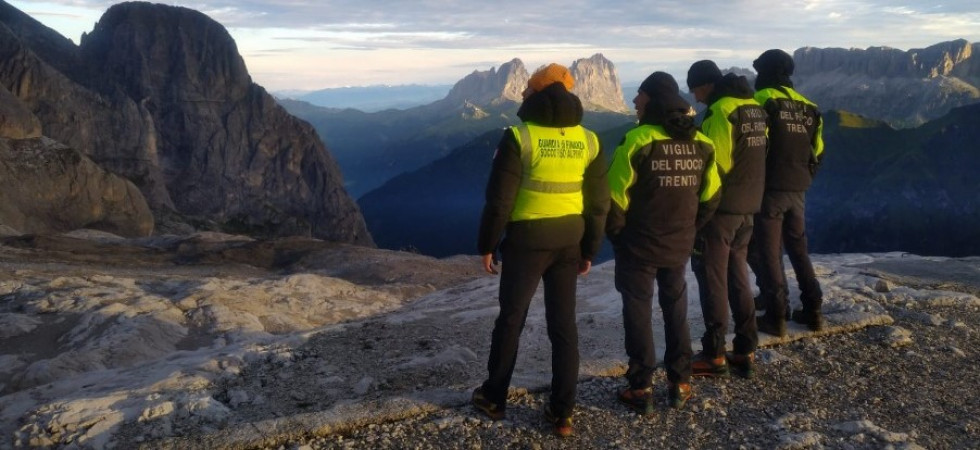 Marmolada, sono di due alpinisti veneti i corpi recuperati dal ghiacciaio: salgono a 9 le vittime accertate della tragedia
